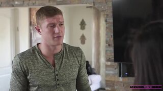 Jamie Michelle and Vina Sky – Stepmom And Sis Get Stuck Together