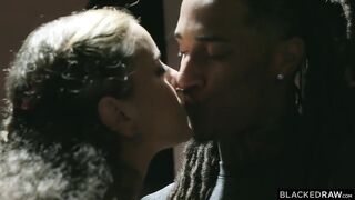 Thick booty cutie Jessie on the hunt for BBC – Jessie Rogers