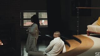 Kama Oxi Middle Of My Mind – SexArt