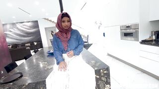 Hadiya Honey – Learning To Be Naughty 11 08 2023